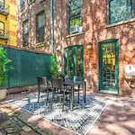 Newly Renovated 2Br With Rare Private Backyard & Bbq